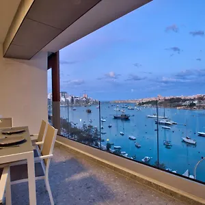  Apartment Sea Front Spacious Valletta Views