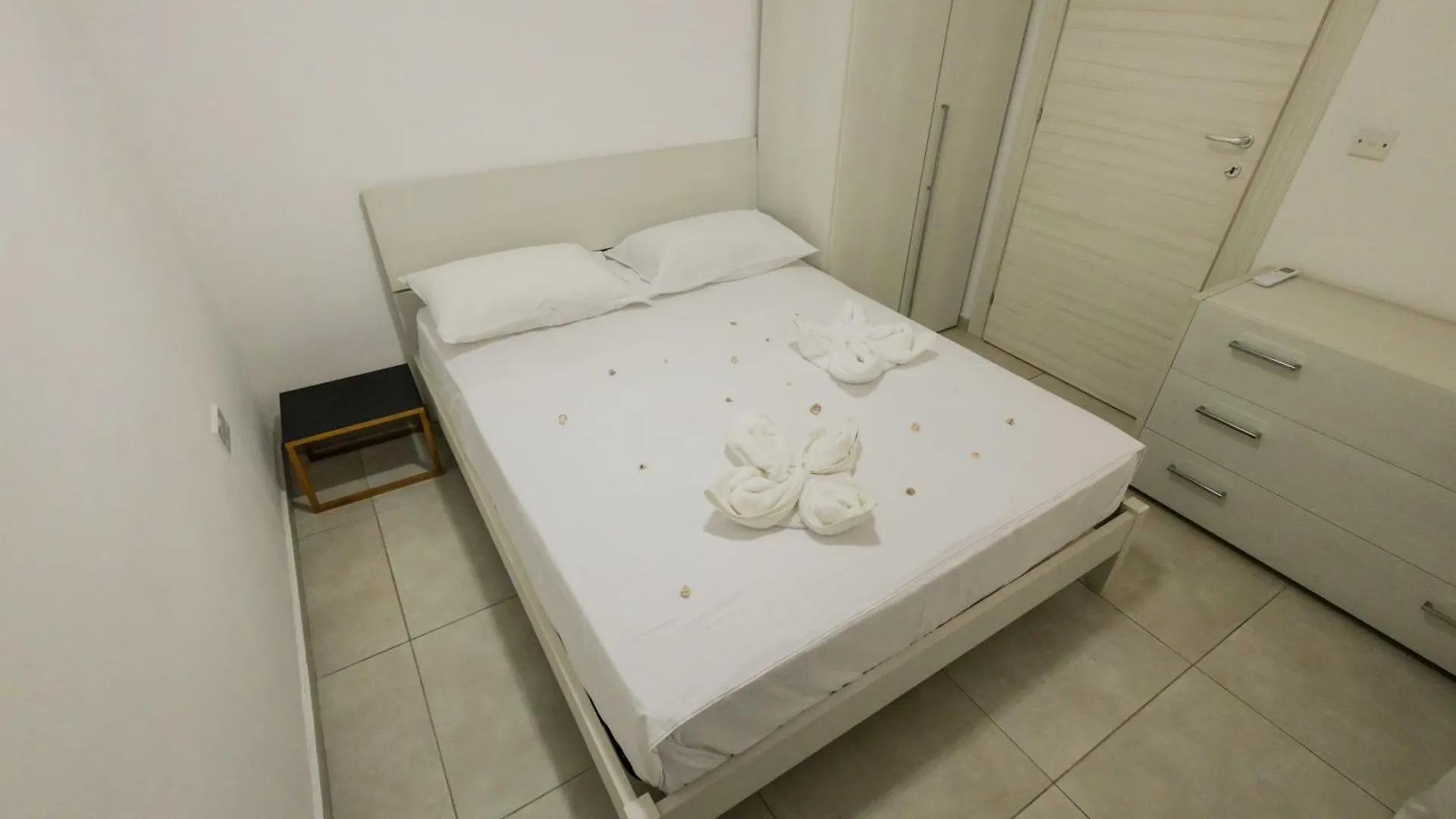 Sliema Seaview Modern Apartment