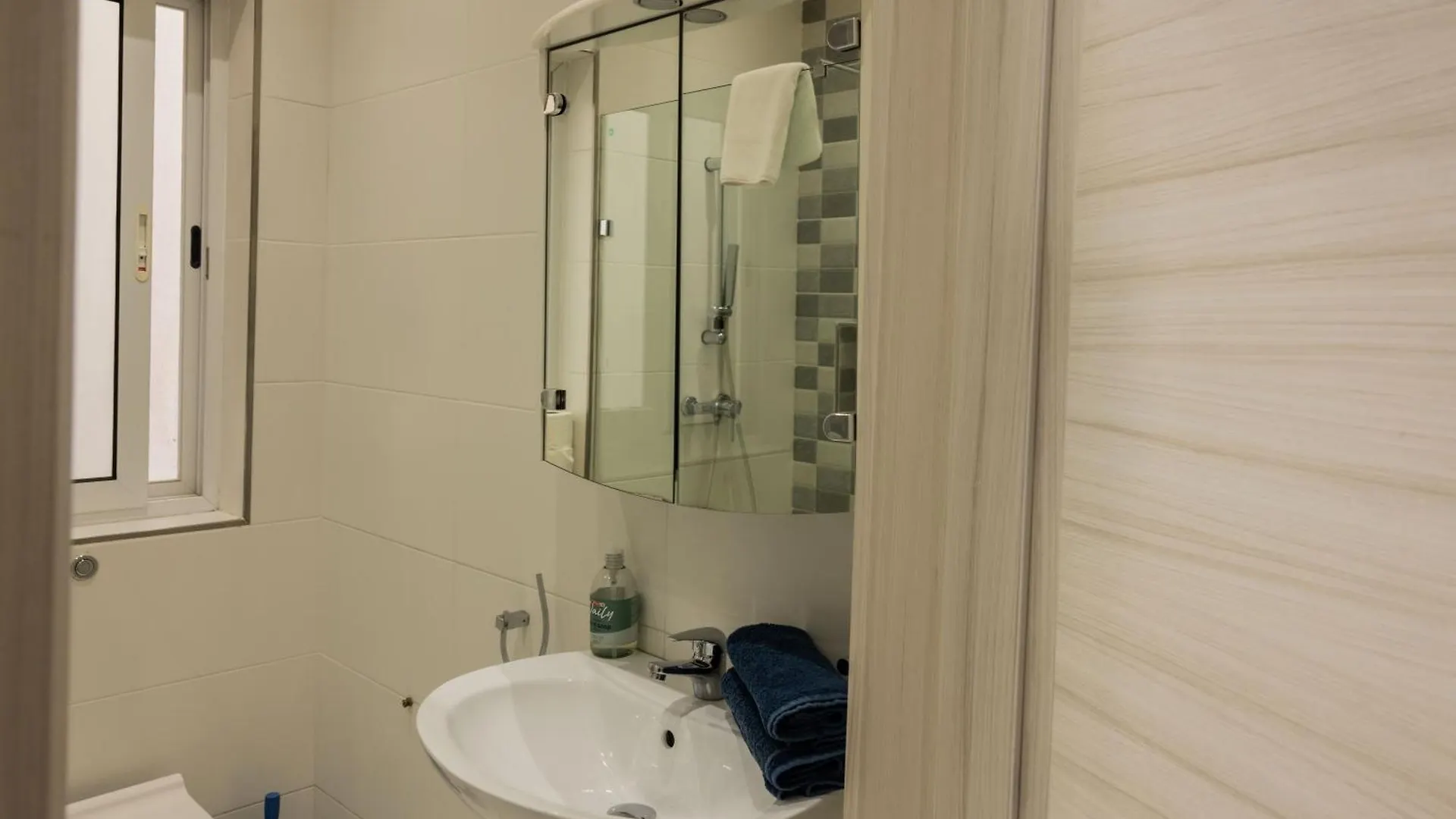 Sliema Seaview Modern Apartment